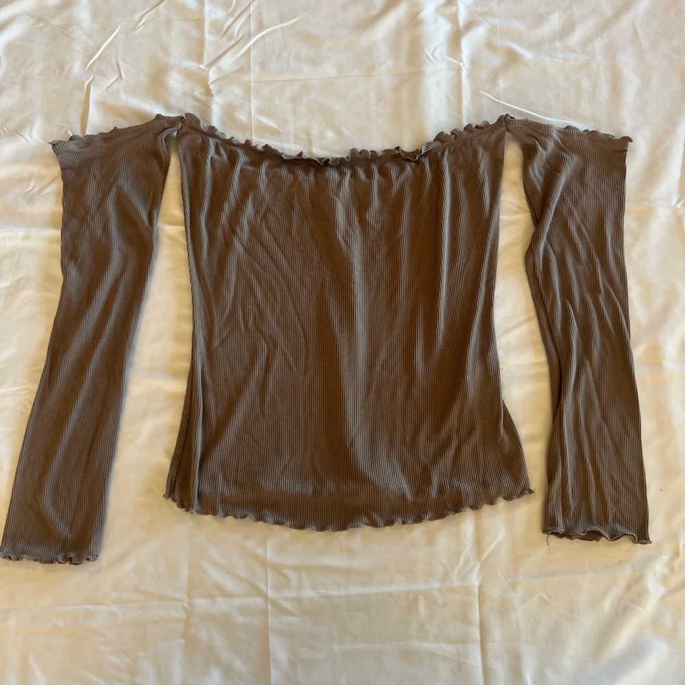 ANGL Off-Shoulder Long Sleeve Top - Brown